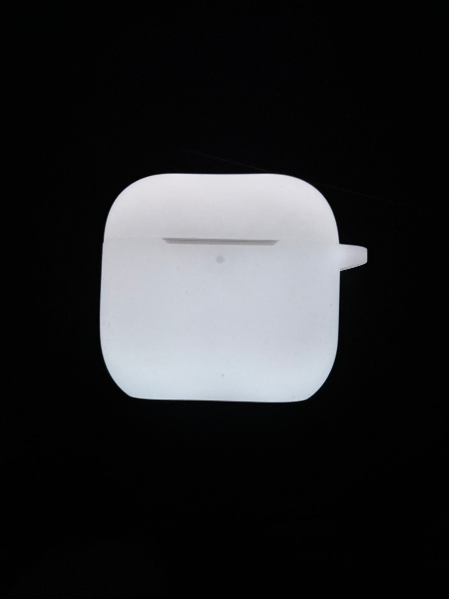 White AirPod 4 case glow in the dark