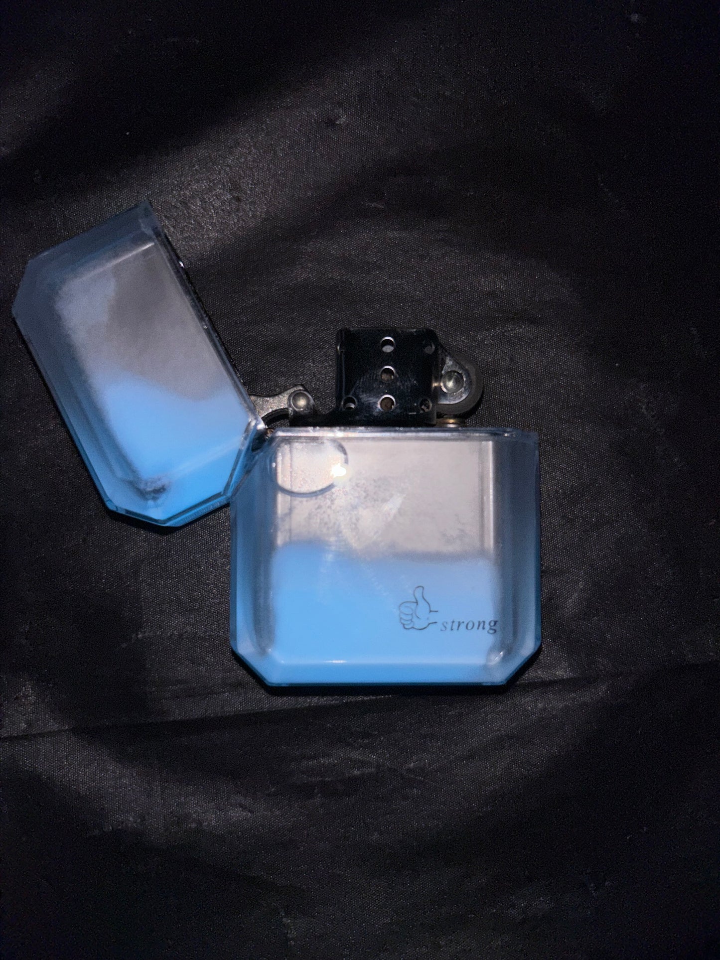 Quicksand lighter glow